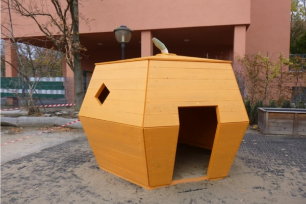 Das fertiggestellte Kürbishaus im Rahmen des Beteiligungsprojektes MiMi