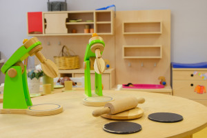 Kita Buddelkiste Holzküche zum Spielen fuer Kinder