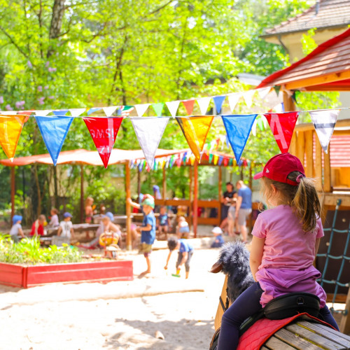 Garten der Kita Frohnatur, Markgrafenstraße, Kindertagesstätten Nordwest