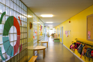Flur und Garderobe für die Kinder der Kita Humboldtstraße